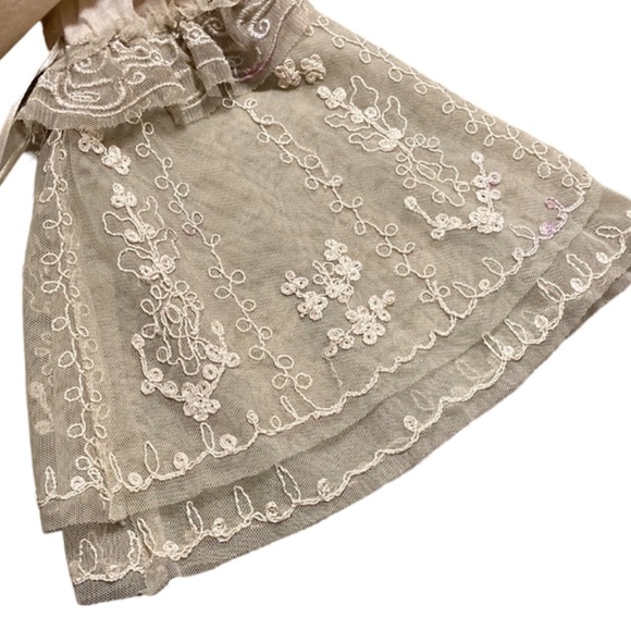 Newport News bohemian lace embroidered high low long sleeve blouse Woman’s 4 - Picture 7 of 8